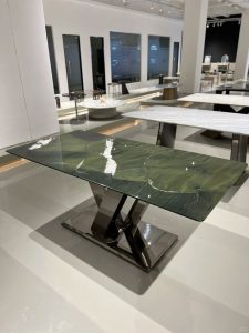 Avocatus Quartzite DINING Table