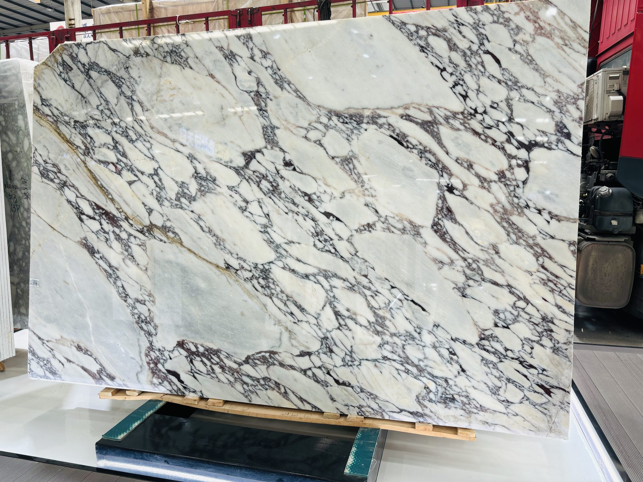 Calacatta Marble Dining Table