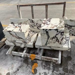 Calacatta Marble plinth table marble cube plinth