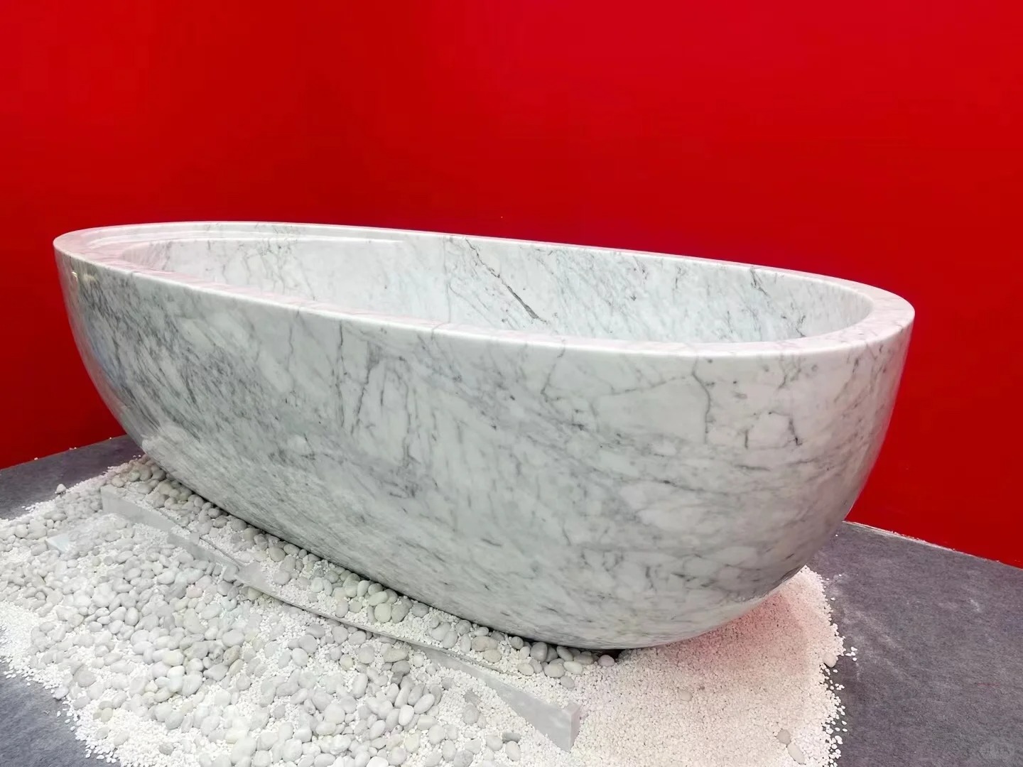 Carrara Marble Bathtub