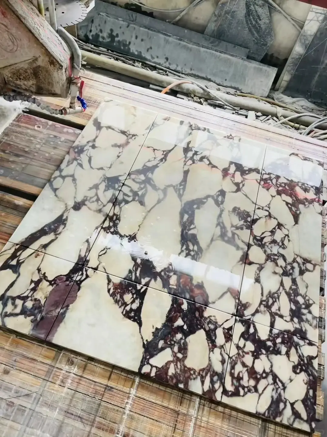 Italy Calacatta Marble Plinth Table