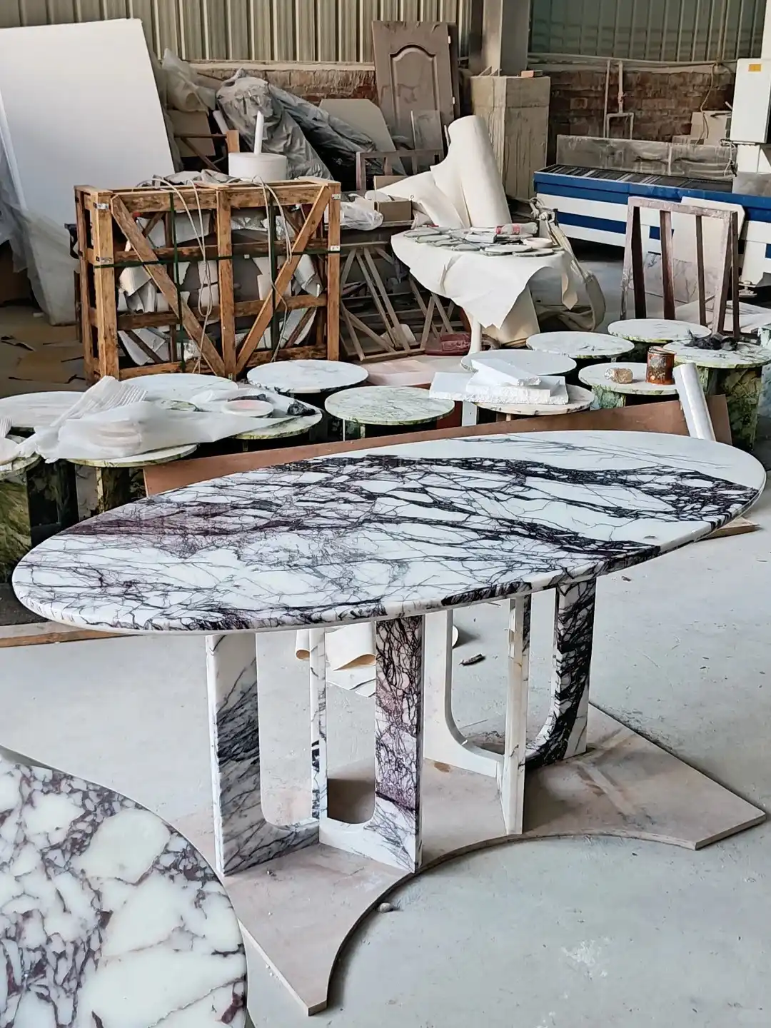 oval-marble-dining-table-1-1