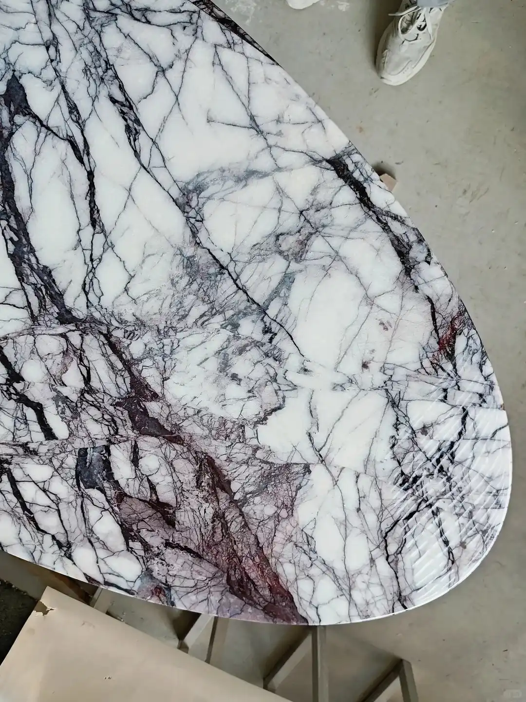 oval-marble-dining-table-3