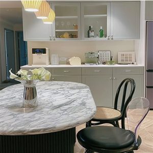 White Marble Oval Dining Table For 6